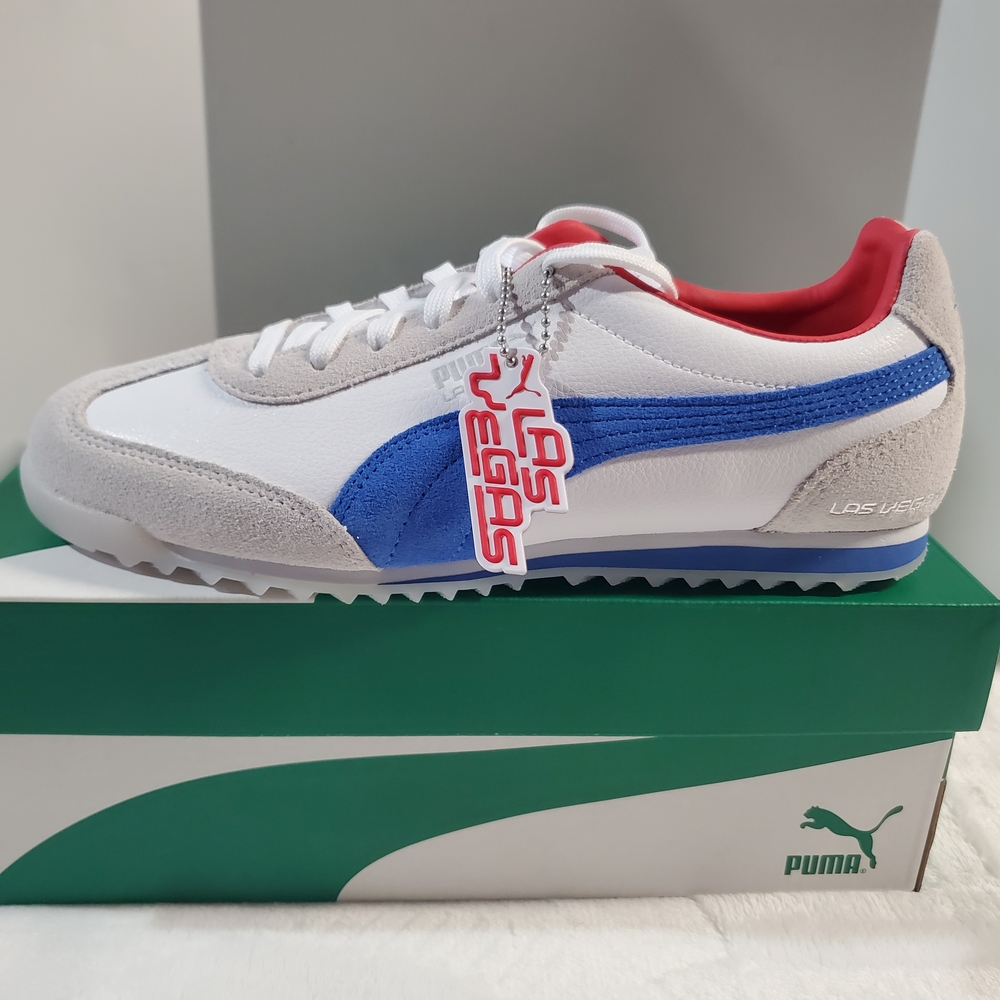 Puma White and Blue Women's Sneakers with Red Accents - Picture 2 of 10